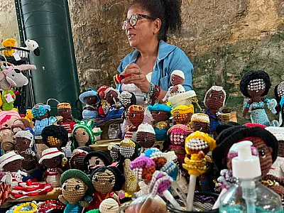 Feira gratuita reúne empreendedores, cultura afro e ações de inclusão social em São Vincente