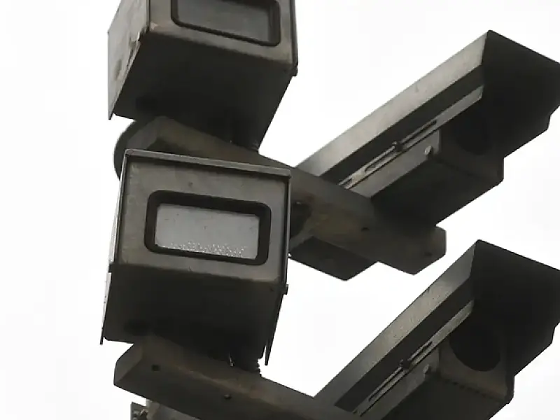 Justiça manda governo de SP reduzir velocidade e instalar radares em estrada para Ubatuba