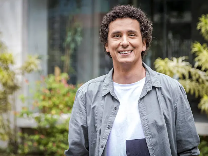 Multishow renova talk show de Rafael Portugal mesmo com retorno de Tata Werneck