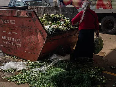82% dos consumidores dizem jogar comida fora, indica enquete
