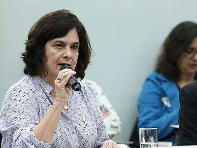 Nísia Trindade defende programa de preparação para futuras pandemias