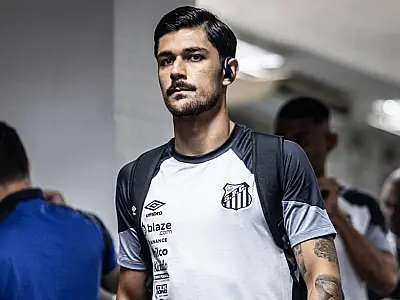 Santos volta atrás e anuncia a permanência de João Basso