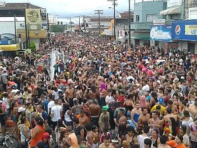 Carnaval é cancelado devido ao aumento de casos de gripe e Covid-19