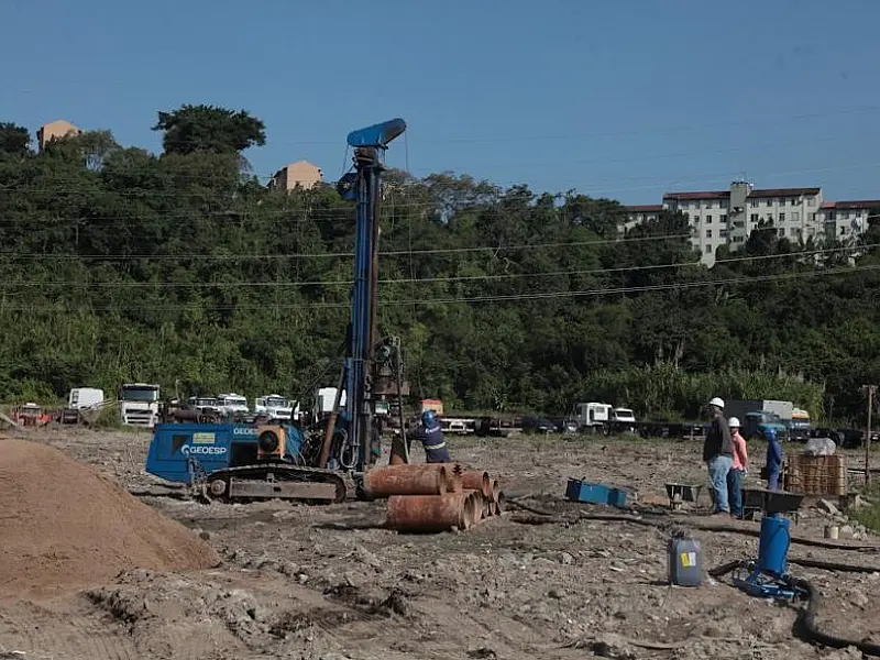 Começa estaqueamento para construção de 574 moradias na Zona Noroeste de Santos