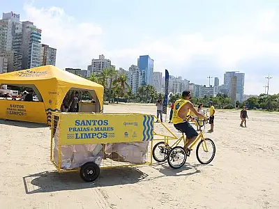 Santos Praias & Mares Limpos já retirou mais de 5 toneladas das praias