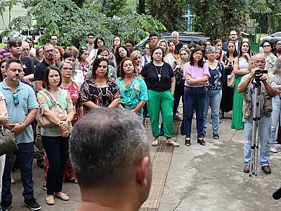 Anúncio da Prefeitura de Cubatão: Gestores da Educação terão reajuste de 30% nos vencimentos
