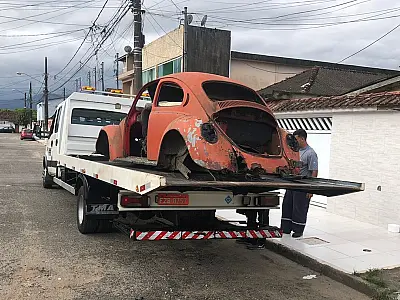 Guarujá recolhe mais de 300 automóveis abandonados desde o início do ano
