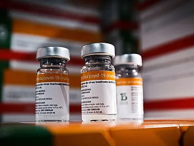 Saúde distribui cerca de 1 milhão de vacinas contra a Covid-19