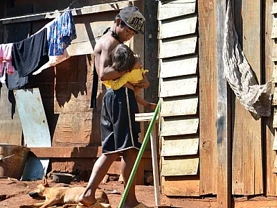 Fiocruz: 62% das crianças Guarani vivem abaixo da linha de pobreza