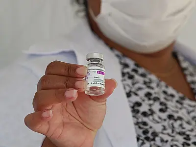 53 milhões de brasileiros estão aptos a tomar dose de reforço
