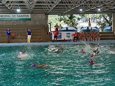 Melhores do polo aquático sub-16 do Brasil agitaram piscina do Rebouças