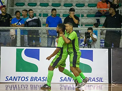 Isis Redex e Santos Brasil garantem vaga na decisão da Copa Porto de Futsal