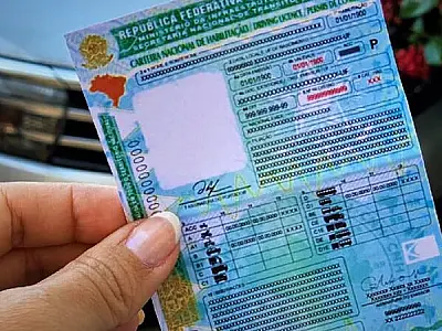 Novo modelo de CNH permite nome social e até filiação afetiva