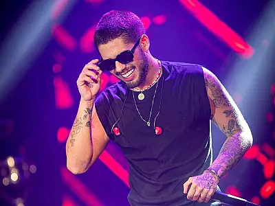Zé Felipe é processado por suposto plágio com música 'Toma Toma Vapo Vapo'