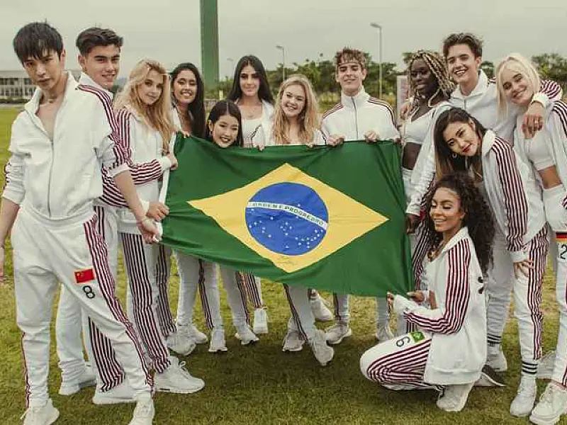 Novo integrante brasileiro do Now United será definido em reality; influencers disputam vaga
