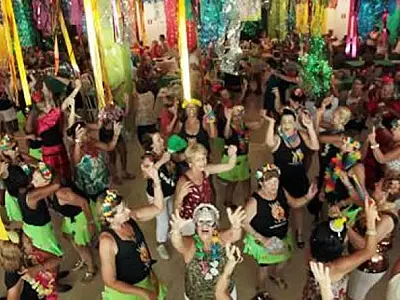 Troca de convites para o Baile de Carnaval 60+ em Santos começa nesta segunda