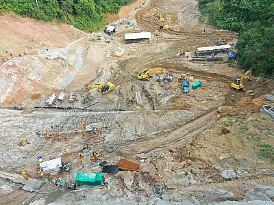 Rapel em obras do Morro Barreira do João Guarda acontece a mais de 160 metros de altura