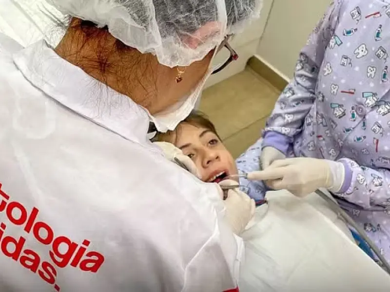 ONG seleciona jovens para tratamento dental gratuito