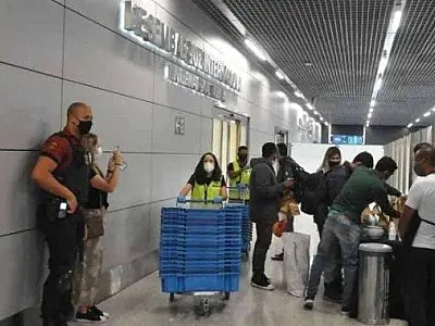 380 brasileiros deportados chegaram ao Brasil nesta semana