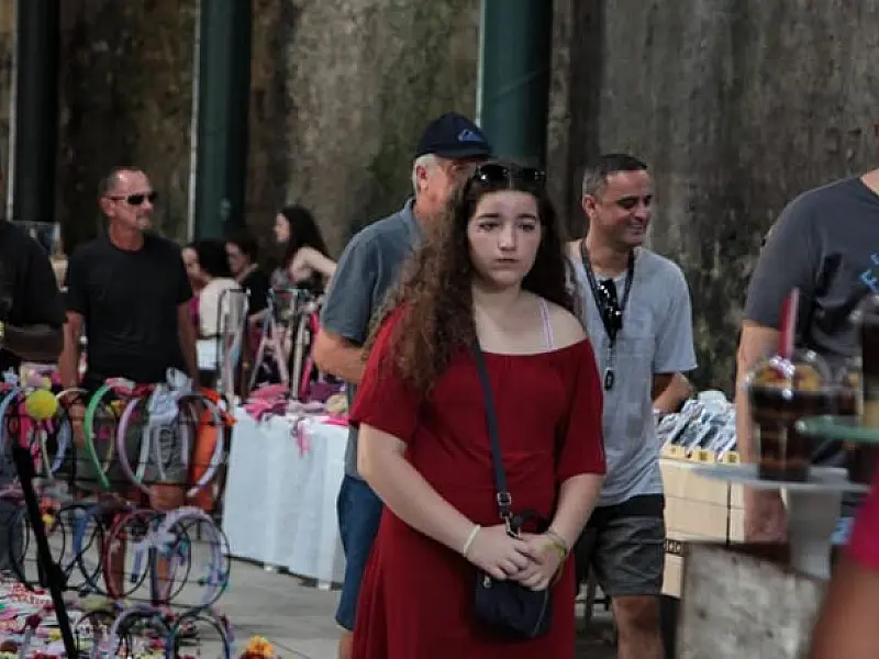 Casa da Frontaria Azulejada, em Santos, recebe festival de economia criativa