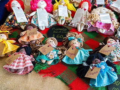 Feira de economia solidária traz arte e sustentabilidade em Bertioga