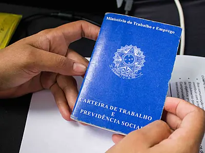 PAT de São Vicente oferece vagas para empregos em diversos setores