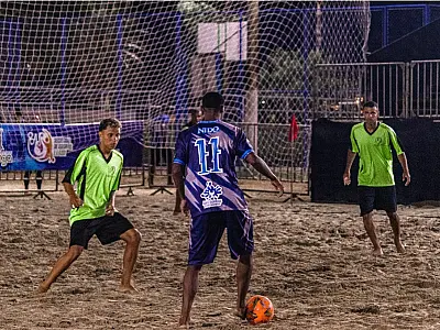 Beach soccer abre Copa Agita Bertioga de Verão com 61 times, em Bertioga