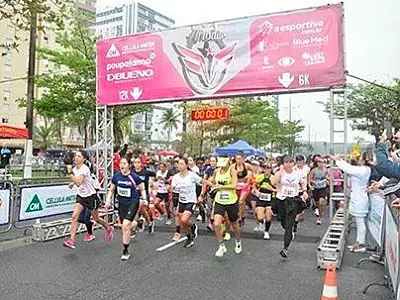 Neste domingo, 27, haverá uma corrida só para mulheres na orla santista