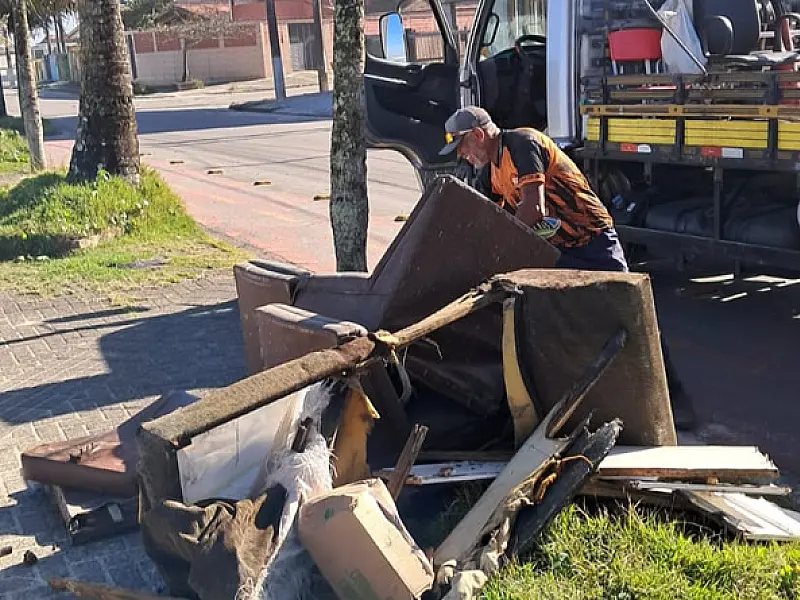 Prefeitura de Mongaguá divulga novo cronograma quinzenal do serviço de Cata-Cata