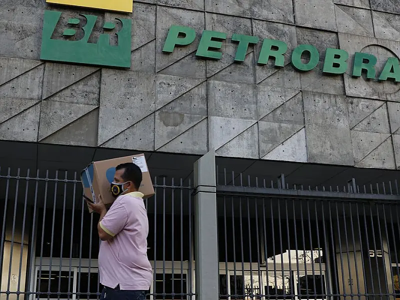 Petrobras defenderá posição de mercado no Cade, diz presidente