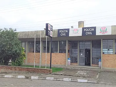 Suspeito de furtar celular é preso em flagrante em Cananéia