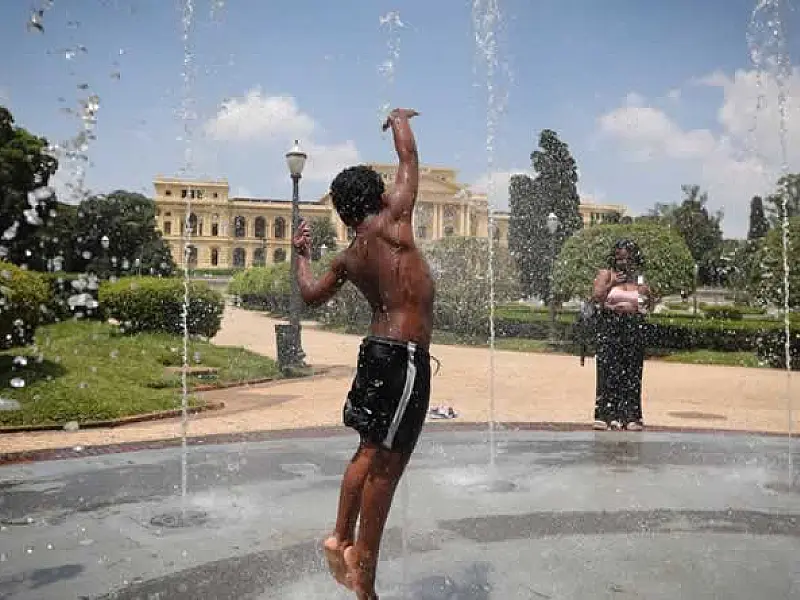 Ondas de calor: Saúde SP orienta população sobre cuidados para enfrentar altas temperaturas