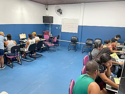 Caecs abrem inscrições dia 8 para 80 vagas em cursos profissionalizantes