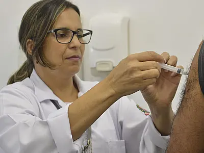 Capital paulista amplia público para vacinação contra a gripe