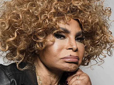 Corpo da cantora Elza Soares é velado no Theatro Municipal do Rio de Janeiro nesta sexta-feira
