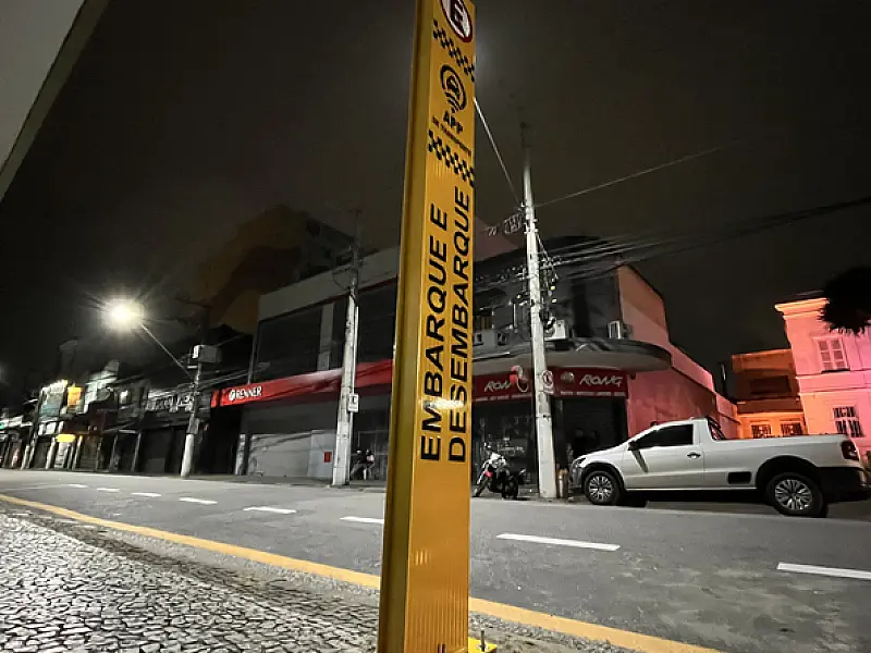 São Vicente inicia implantação de pontos de parada para motoristas de aplicativo