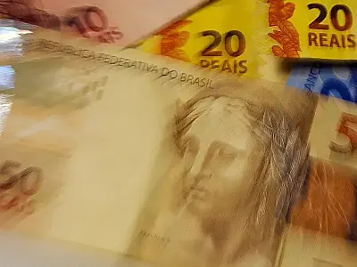Endividamento e inadimplência do consumidor caem em fevereiro