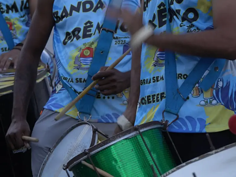 Desfiles de Blocos e Bandas de Guarujá começam neste domingo (8)