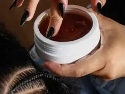 Anvisa proíbe 47 pomadas para cabelo