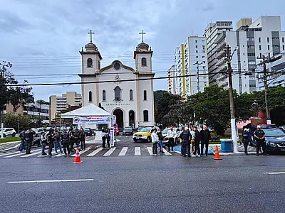 Blitz educativa em Guarujá alerta 155 motociclistas para direção segura