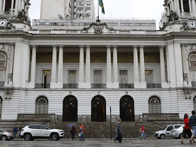 Linha do tempo conta história centenária do Palácio Pedro Ernesto
