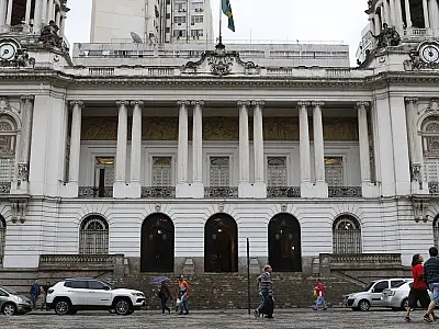 Linha do tempo conta história centenária do Palácio Pedro Ernesto
