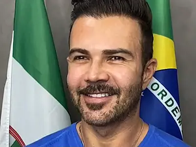 Campeão de aprovação em pesquisa, Caio Matheus, de Bertioga, tem melhor desempenho da Baixada