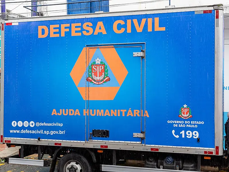 Mongaguá recebe ajuda humanitária do Estado após fortes chuvas e mantém alerta de atenção