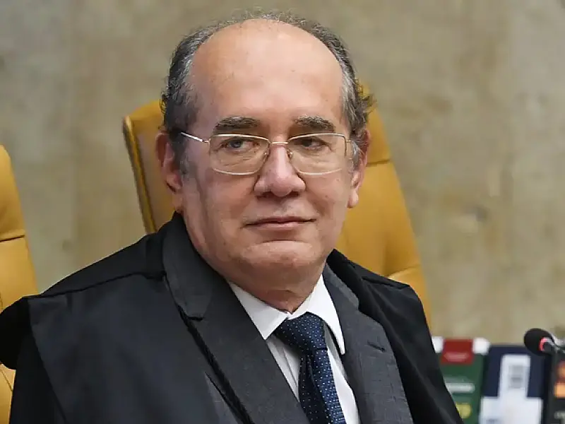 Gilmar relata no STF encontro 'divertido' com Moro em que o acusou de roubar galinhas com Deltan