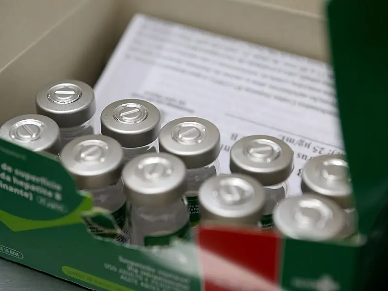 Vacina da hepatite B foi primeira a prevenir contra um tipo de câncer