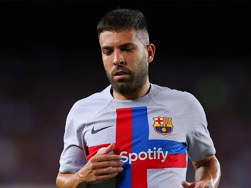 Jogador do Barça conta como vestiário reagiu à prisão de Daniel Alves