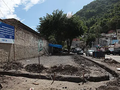 Para final de maio, obras em quadra e praça no bairro do Marapé iniciam