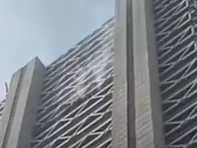 Incêndio afeta torre do shopping RioSul em Botafogo, no Rio de Janeiro
