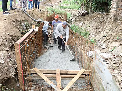 Revitalização de importante escadaria em morro de Santos entra na etapa final